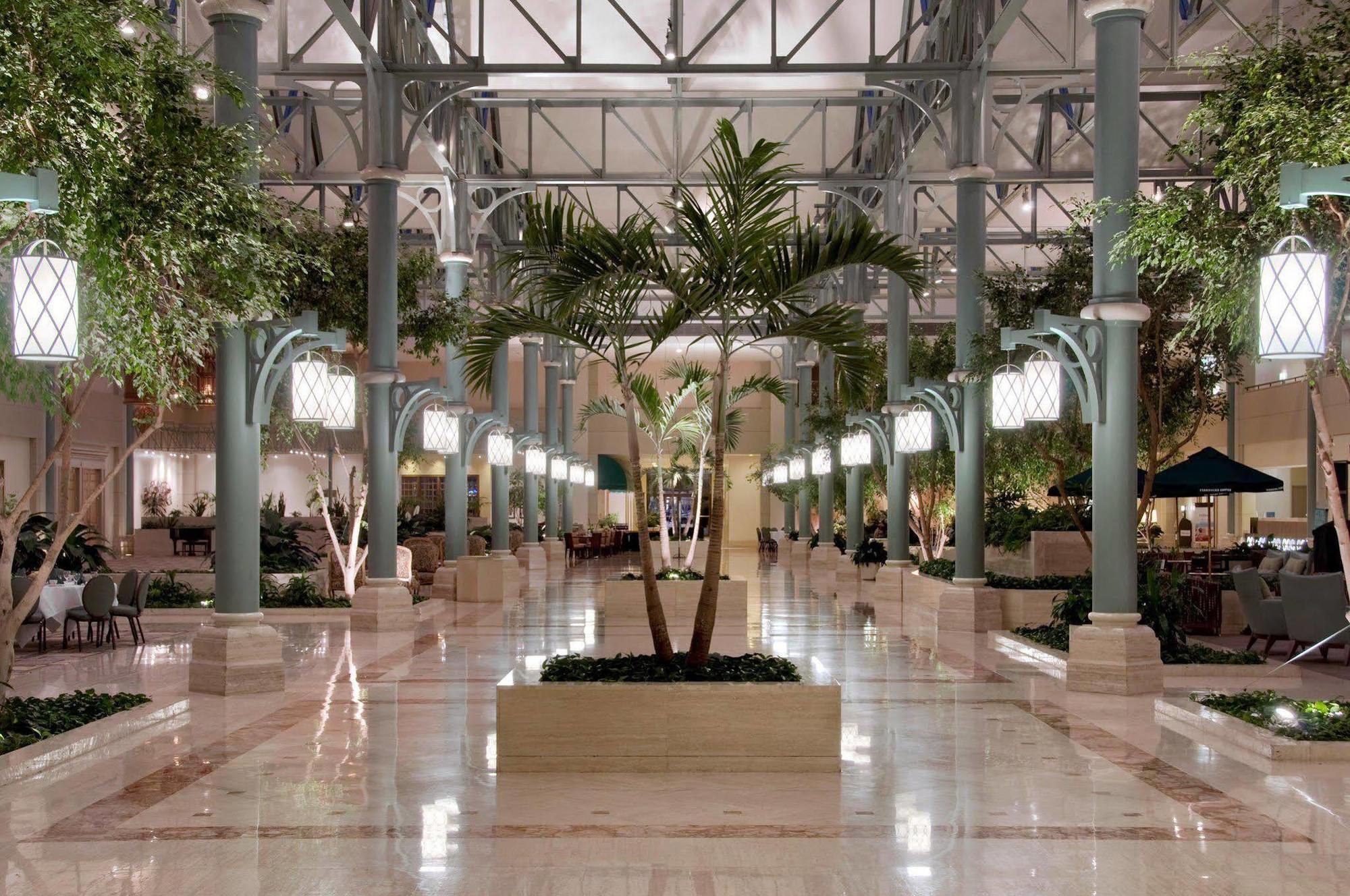 Hilton Houston North Hotel Интериор снимка